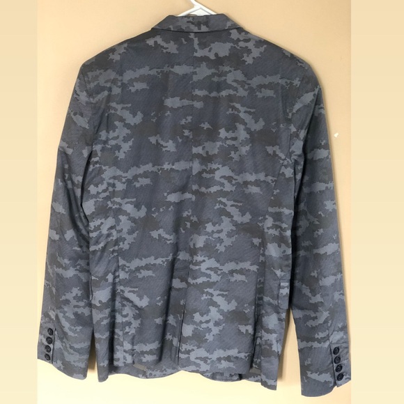 Calvin Klein Jeans Gray Camo Blazer - Picture 2 of 3